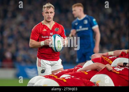 Dublin, Irlande. 25 novembre 2023. Craig Casey de Munster lors du match de la ronde 6 du championnat de rugby Uni entre Leinster Rugby et Munster Rugby à Aviva Stadium à Dublin, Irlande le 25 novembre 2023 (photo par Andrew SURMA / crédit : SIPA USA / Alamy Live News Banque D'Images