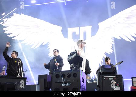 26 novembre 2023, Mexico, Ciudad de Mexico, Mexique : 25 novembre, 2023, Mexico, Mexique : le chanteur mexicain Gabito Ballesteros, se produit sur scène dans le cadre du festival de musique reggaeton 'Coca Cola Flow Fest 2023' à Autodromo Hermanos Rodriguez. Le 25 novembre 2023 à Mexico, Mexique. (Image de crédit : © Essene Hernandez/eyepix via ZUMA Press Wire) USAGE ÉDITORIAL SEULEMENT! Non destiné à UN USAGE commercial ! Banque D'Images