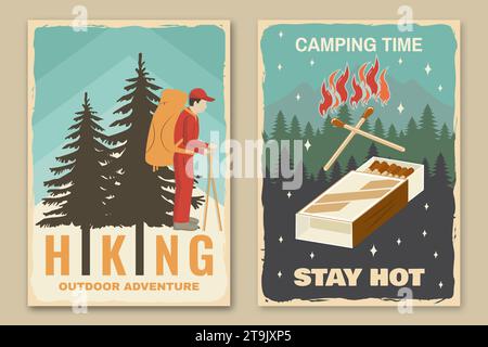 Ensemble d'affiches rétro camping. Illustration vectorielle. Design typographique vintage avec Backpacker, boîte d'allumettes, montagne, forêt et allumettes bâton Illustration de Vecteur