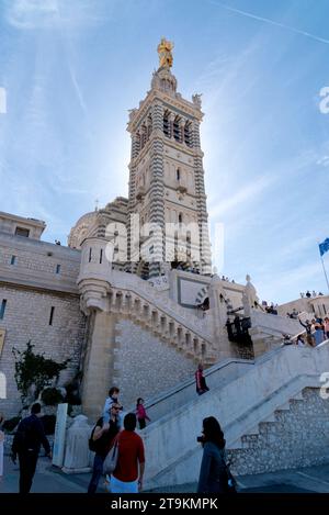 serie de photos sur la ville de marseille depuis l'esplanade de notre Dame de la Garde - Marseille photos de l'esplanade de notre Dame de la Garde Banque D'Images