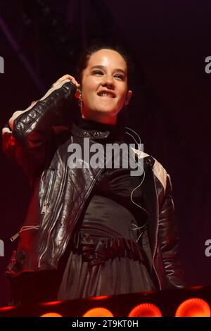 26 novembre 2023, Mexico, Ciudad de Mexico, Mexique : 25 novembre, 2023, Mexico, Mexique : la chanteuse mexicaine Ximena SariÃ±ana, se produit sur scène dans le cadre du festival de musique Reggaeton 'Coca Cola Flow Fest 2023' à Autodromo Hermanos Rodriguez. Le 25 novembre 2023 à Mexico, Mexique. (Image de crédit : © Essene Hernandez/eyepix via ZUMA Press Wire) USAGE ÉDITORIAL SEULEMENT! Non destiné à UN USAGE commercial ! Banque D'Images