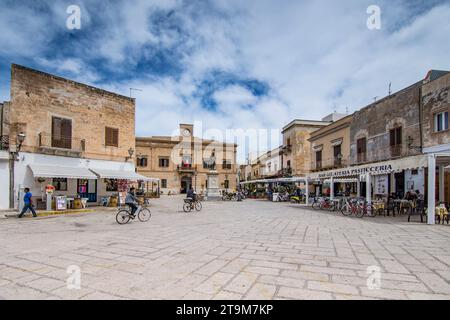 Centre ville de l'île de Favignana, Italie Banque D'Images