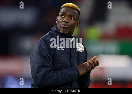 ROTTERDAM, PAYS-BAS - NOVEMBRE 26 : Joshua Kitolano (Sparta Rotterdam) regarde lors du match d'Eredivisie entre Sparta Rotterdam et FC Utrecht à He Banque D'Images