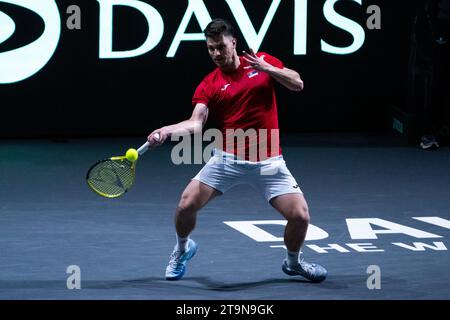 Miomir Kecmanovic de Serbie est vu en action lors du match de quart de finale de la coupe Davis entre la Serbie et la Grande-Bretagne au Palacio de los Deportes Jose Maria Martin Carpena à Malaga.Note finale : Serbie 2:0 Grande-Bretagne Banque D'Images