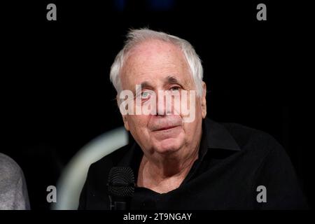 Turin, Italie. 26 novembre 2023. L’historien israélien Ilan Pappé présente son livre : « dix mythes sur Israël ». Crédit : MLBARIONA/Alamy Live News Banque D'Images