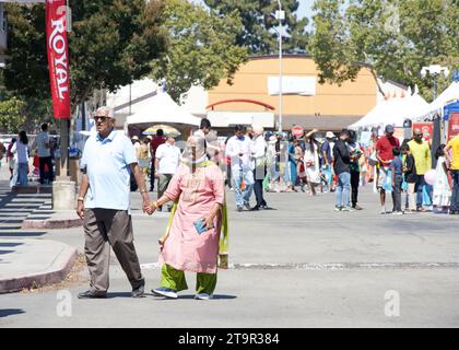 Fremont, CA - 19 août 2023 : participants au Festival FOG, Festival du Globe, anciennement connu sous le nom de Festival de l'Inde. Banque D'Images