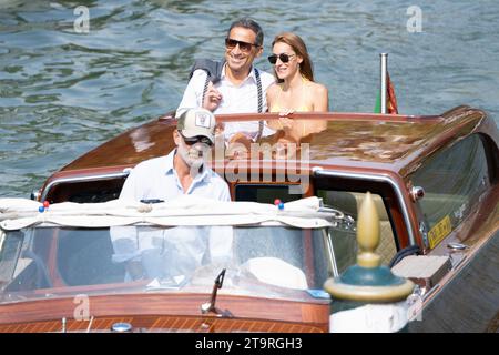 Lido di Venezia, Italie, le 31 août 2023 - Daniele Marcheggiani et sa femme Stefania Paoletti arrivent au Festival de Venise. Crédits : Luigi de Pompeis / Alamy Live News stock photo Banque D'Images