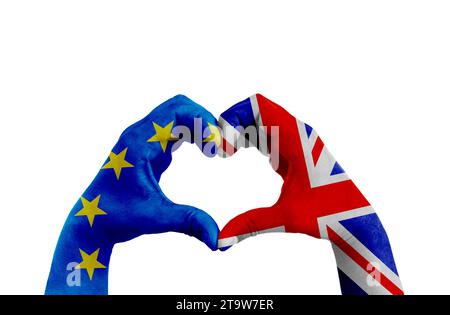 brexit, les mains de l'homme en forme de coeur modelé avec le drapeau de l'Union européenne bleu et le drapeau de la grande-bretagne royaume-uni sur le fond blanc, vote référendum pour le concept de sortie du royaume-uni Banque D'Images