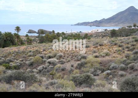 La Isleta del Moro. Parc naturel de Cabo de Gata, Nijar, Almeria, Andalousie, Espagne. Banque D'Images