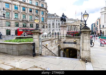 Entrée à Bank Station, Londres, Angleterre Banque D'Images