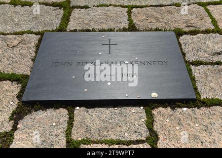Washington, DC - 01 juin 2018 : tombe de John F. Kennedy dans le cimetière national d'Arlington. Banque D'Images