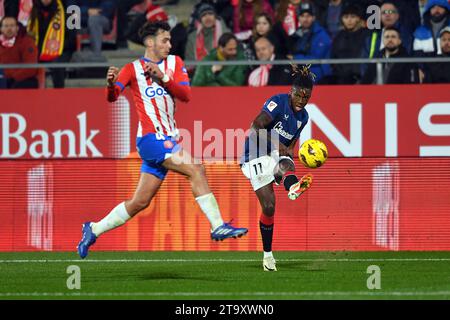 Girona, ESP. 27 novembre 2023. GIRONA FC-ATHLETIC DE BILBAO 27 novembre 2023 N. Williams (11) de l'Athletic Club de Bilbao lors du match entre Girona FC et Athletic de Bilbao correspondant à la quatorze jours de la Liga EA Sports au stade municipal de Montilivi à Gérone, Espagne. Crédit : Rosdemora/Alamy Live News Banque D'Images