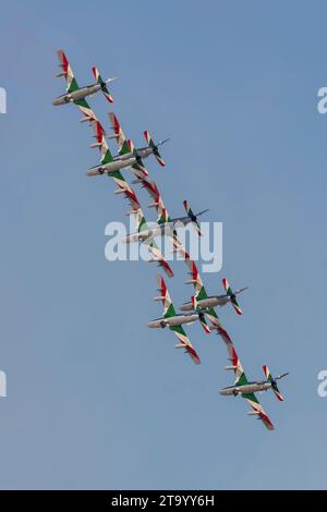 Frecce Tricolori au Dubai Air Show 2023 à Dubaï, Émirats arabes Unis Banque D'Images