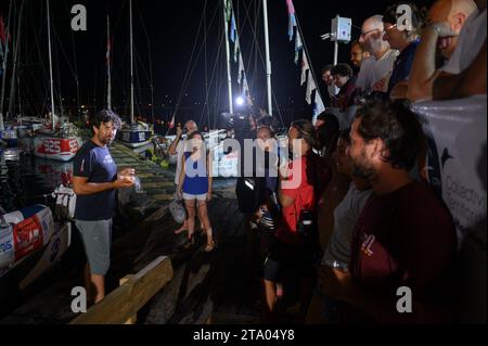 Erwan le Mene, Rousseau Clotures terminant 4e de la catégorie proto de la 2e manche en 14 jours, 17 heures, 04 minutes et 15 secondes lors de l’arrivée de la Mini Transat la Boulangère 2019, course de voile de classe 6,50 entre la Rochelle - Las Palmas de Gran Canaria - le Marin, depuis le Marin, France le 17 novembre 2019 - photo Olivier Blanchet / DPPI Banque D'Images