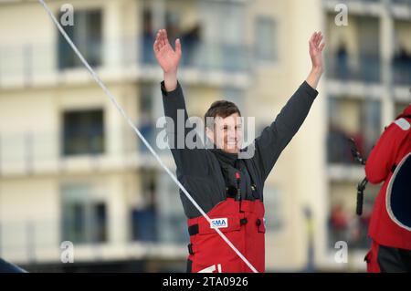 Paul Meilhat (FRA), skipper SMA, départ du Vendée Globe, aux Sables d'Olonne, France, le 6 novembre 2016 - photo Olivier Blanchet / DPPI Banque D'Images