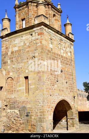 Abbaye de Veruela (Real Monasterio de Santa María de Veruela), cistercienne du 12th siècle. Vera de Moncayo, Saragosse, Aragón, Espagne. Banque D'Images