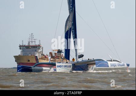 VOILE - RECORD SNMS 2013 - SAINT-NAZAIRE (FRA) - 21 AU 25/06/2013 - PHOTO OLIVIER BLANCHET / DPPI - MAXI BANQUE POPULAIRE / SKIPPER BERTRAND PACE Banque D'Images