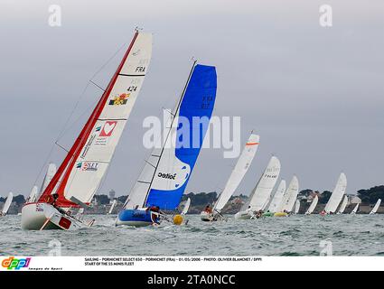 VOILE - PORNICHET SELECT 650 - PORNICHET (FRA) - 01/05/2006 - PHOTO : OLIVIER BLANCHET / DPPI DÉBUT DE LA FLOTTE DE 55 MINIS Banque D'Images