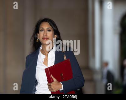 Londres, Royaume-Uni. 28 novembre 2023. Claire Coutinho, secrétaire à l'énergie lors d'une réunion du cabinet au 10 Downing Street Londres. Crédit : Ian Davidson/Alamy Live News Banque D'Images