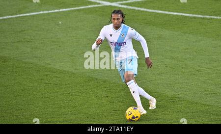 LUTON, ANGLETERRE - NOVEMBRE 25 : Michael Olise de Crystal Palace lors du match de Premier League entre Luton Town et Crystal Palace à Kenilworth Road Banque D'Images