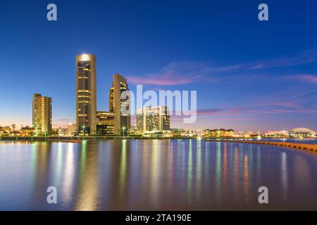 Corpus Christi, Texas, États-Unis centre-ville au crépuscule. Banque D'Images