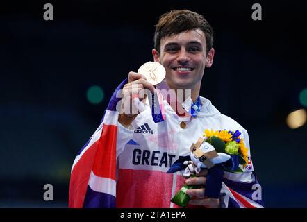 Photo de dossier datée du 07-08-2021 de Tom Daley, qui est retourné au programme de classe mondiale de British Swimming pour plonger en prévision des Jeux Olympiques de Paris. Date de publication : mardi 28 novembre 2023. Banque D'Images