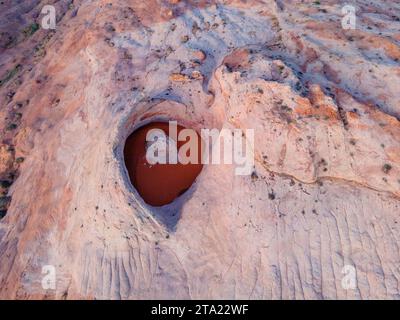 Photographie du cendrier cosmique, une formation de grès érodée de manière unique dans le monument national de Grand Staircase-Escalante, au sud d'Escalante, Utah, Banque D'Images