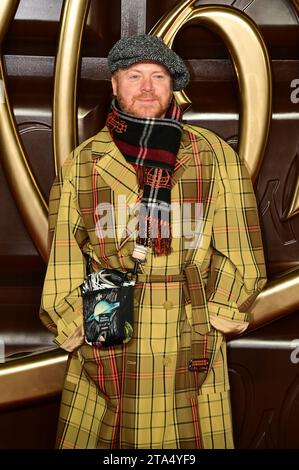 Londres, Royaume-Uni. 28 novembre 2023. Leigh Francis assiste à la Warner Bros. Pictures Presents - première mondiale de Wonka au Royal Festival Hall. Crédit : Voir Li/Picture Capital/Alamy Live News Banque D'Images