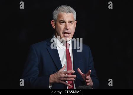 Londres, Angleterre, Royaume-Uni. 29 novembre 2023. STEVE BARCLAY, ministre britannique de l'Environnement, interviewé à Westminster. (Image de crédit : © Thomas Krych/ZUMA Press Wire) USAGE ÉDITORIAL SEULEMENT! Non destiné à UN USAGE commercial ! Banque D'Images