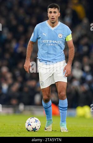 MANCHESTER, ROYAUME-UNI. 28 novembre 2023. Rodri de Manchester City lors du match de l'UEFA Champions League à l'Etihad Stadium, MANCHESTER. Le crédit photo devrait se lire : Andrew Yates/Sportimage crédit : Sportimage Ltd/Alamy Live News Banque D'Images