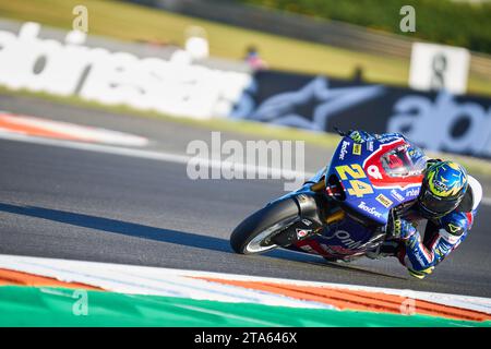 Marcos Ramirez de l'Espagne et OnlyFans American Racing roule lors de la séance d'essais du MotoGP Gran Premio Motul de la Comunitat Valenciana sur n. Banque D'Images