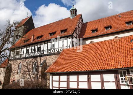 Château de Katlenburg, St. Église Johannes, Katlenburg-Lindau, district de Northeim, Basse-Saxe, Allemagne Banque D'Images