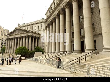 New York, États-Unis - 10 juin 2018 : Thurgood Marshall Courthouse et New York County Supreme court buildings. Banque D'Images