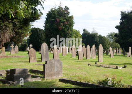 Cimetière, Churchyard, Folkestone, Kent, Royaume-Uni Banque D'Images