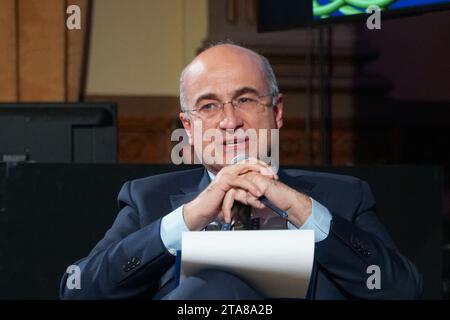 Rome, Italie. 29 novembre 2023. Palazzo Wedekind, Rome, Italie, 29 novembre 2023, Antonio Preziosi, journaliste pendant “la semplificazione normativa tra presente e futuro”, evento organizzato dal ministro per le riforme istituzionali e la semplificazione normativa, Maria Elisabetta Alberti Casellati - News Credit : Live Media Publishing Group/Alamy Live News Banque D'Images