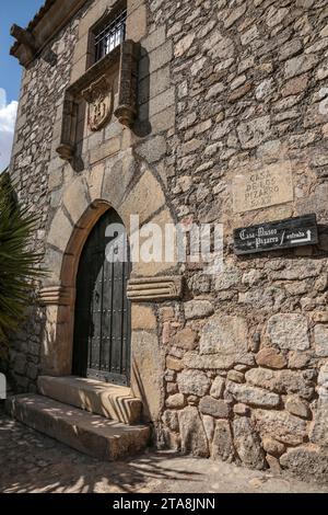 Trujillo, Caceres, Espagne- 21 octobre 2023 : la Maison Pizarro- Musée dans la vieille ville de Trujillo Banque D'Images