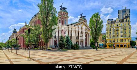 Le Théâtre National Ivan Vazov, Sofia, Bulgarie Banque D'Images