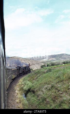 Deux semaines passées à parcourir l'Allemagne de l'Ouest en train à photographier des locomotives à vapeur Banque D'Images