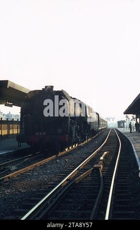 Deux semaines passées à parcourir l'Allemagne de l'Ouest en train à photographier des locomotives à vapeur Banque D'Images