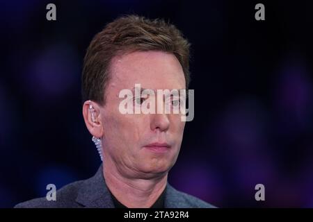 Commentateur Ken Doherty au cinquième jour du MRQ UK Championship 2023 au York Barbican. Date de la photo : mercredi 29 novembre 2023. Banque D'Images