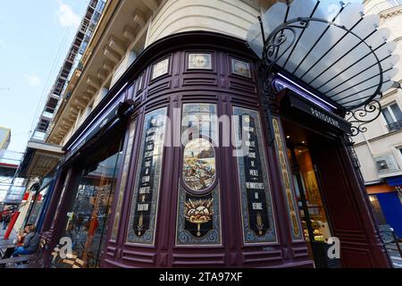 La boulangerie et pâtisserie française traditionnelle BLE d'Or située sur le boulevard Voltaire dans le quartier Oberkampf . Paris, France. Banque D'Images