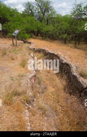 Canal d'irrigation historique à Montezuma Well, Montezuma Castle National Monument, Arizona Banque D'Images