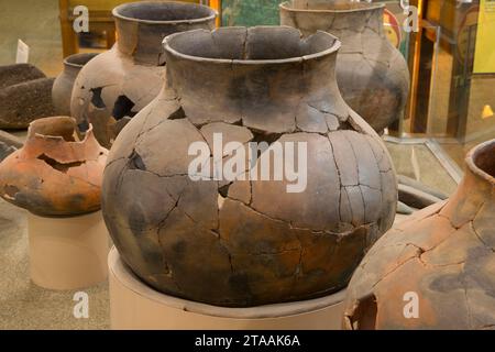 Centre d'affichage pot, Tuzigoot National Monument, Arizona Banque D'Images