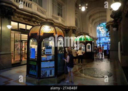 La vue intérieure de l'immeuble de bureaux historique Palacio Barolo dans Avenida de Mayo.Buenos Aires.Argentina Banque D'Images