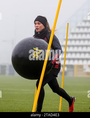 Tubize, Belgique. 30 novembre 2023. Jill Janssens de Belgique photographiée lors de la séance d'entraînement de l'équipe nationale féminine de Belgique avant le match de football entre les équipes nationales de Belgique, appelée les Red Flames, et d'Écosse pour l'UEFA Women's Nations League dans le groupe A1, le jeudi 30 novembre 2023 à Proximus Basecamp. PHOTO : SEVIL OKTEM | crédit : Sportpix/Alamy Live News Banque D'Images