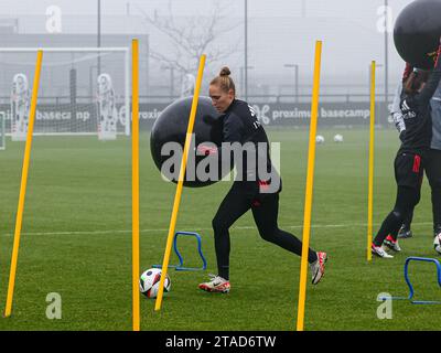 Tubize, Belgique. 30 novembre 2023. Janice Cayman de Belgique photographiée lors de la séance d'entraînement de l'équipe nationale féminine de Belgique avant le match de football entre les équipes nationales de Belgique, appelées les Red Flames, et d'Écosse pour l'UEFA Women's Nations League dans le groupe A1, le jeudi 30 novembre 2023 à Proximus Basecamp. PHOTO : SEVIL OKTEM | crédit : Sportpix/Alamy Live News Banque D'Images