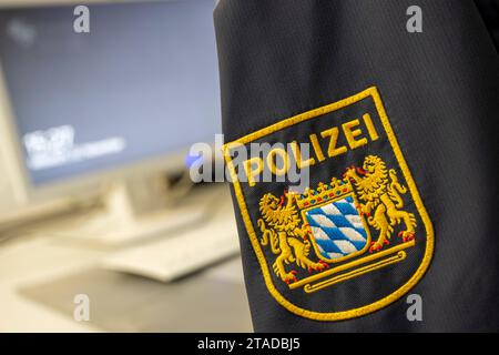 Munich, Allemagne. 22 novembre 2023. Un commissariat de police 11 bureau dans le centre-ville. Crédit : Peter Kneffel/dpa/Alamy Live News Banque D'Images