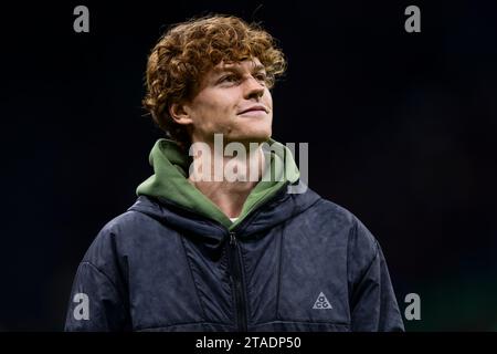 Milan, Italie. 28 novembre 2023. Jannik Sinner assiste au match de football Serie A entre l'AC Milan et le Borussia Dortmund. Crédit : Nicolò Campo/Alamy Live News Banque D'Images