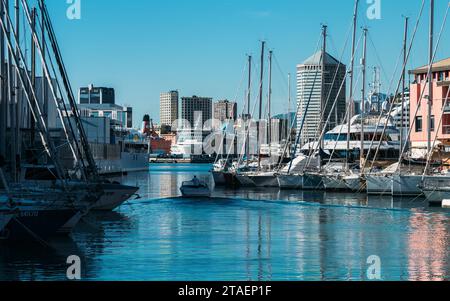 Gênes, Italie - 18 novembre 2023 : Porto Antico à Gênes, Ligurie, Italie, Europe Banque D'Images