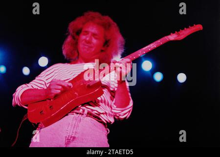 Pat Metheny, célébrités, concert, concerts, guitariste, horizontal, Secret Story Tour, célébrités internationales, metheny, pat metheny, chanteur, jazz, musique, chanteurs, virtuose de la guitare Pat Metheny, photo Kazimierz Jurewicz, style de fusion jazz contemporain du groupe Pat Metheny, Pat METHENY est né à Kansas City le 12 1954 août, Bright Size Life, NATURE MORTE (PARLER), lettre de la maison, nominations aux Grammy Awards 39 de Pat Metheny, gagnant de 20 Grammy Awards Banque D'Images